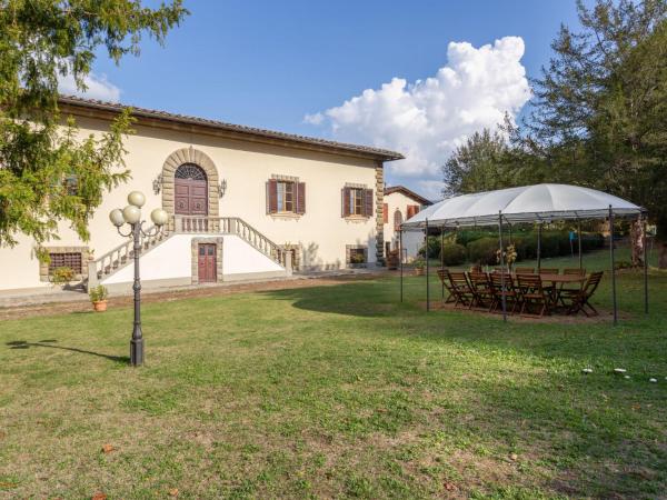 Villa Villa Isabella by Interhome, Buchen Sie  Hotels in Mugello mit Pool, Schwimmbad