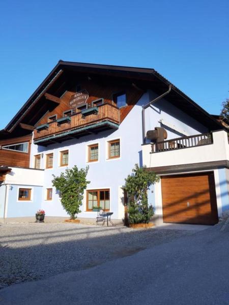 Appartement Haus Burgblick, Reserva ahora  Hoteles en Salzburgo con aparcamiento, Aparcamiento