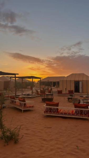 Desert luxury, Buchen Sie  Hassilabied Ksar es Souk