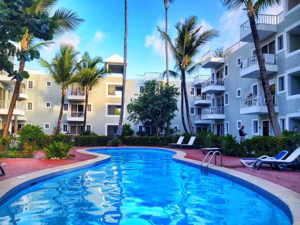 RELAX STUDIES DELUXE SOL CARIBE, Prenota  Hotel con piscina a Punta Cana, Piscina