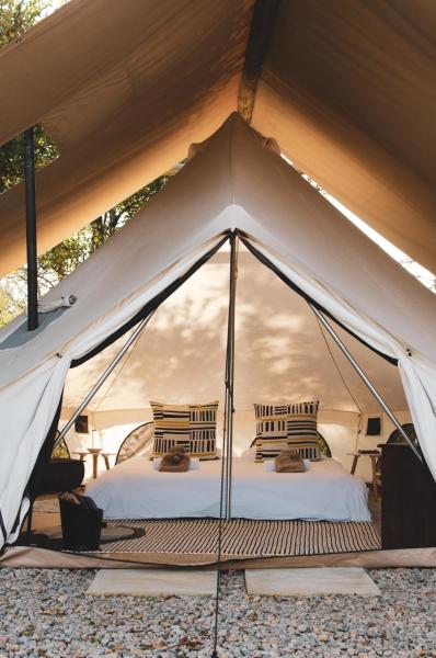 The Leadwood Safari Camp, Buchen Sie  Hotels in Limpopo mit Parkplatz, Parkplätze