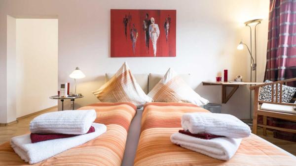 WAZIB Appartements, Prenota  Bredeney Essen