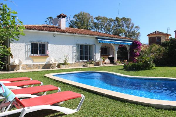 Villa Melger - Private Villa with Swimming pool, Prenota  Estepona Costa del Sol
