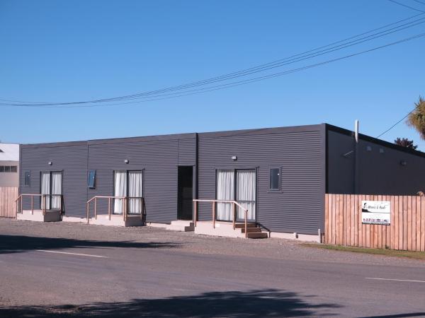 Wheels and Reels Accommodation, Buchen Sie   