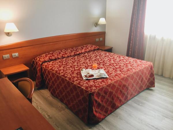 Hotel Alla Croce, Prenota  Negrisia Veneto