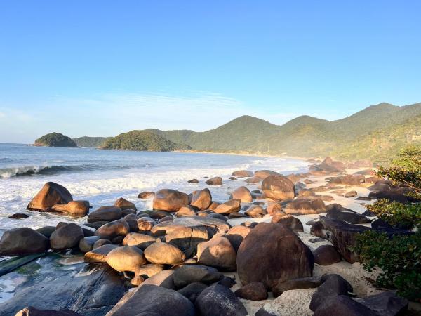 chalés frente à praia, Prenota  Trindade Serra da Bocaina