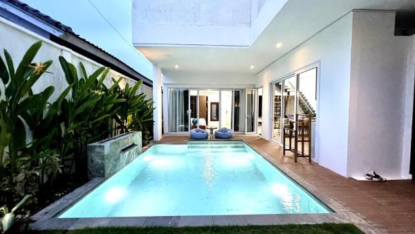3 Bed Paradise Villa in Kuta Pool and Great Wi-Fi