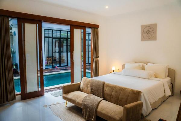 Satori Villa Umalas, Buchen Sie  Hotels mit Pool in Badung, Schwimmbad