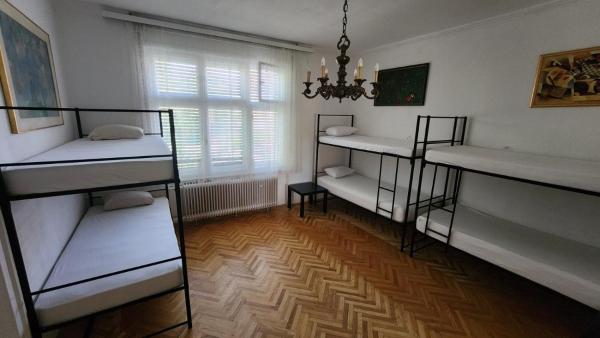 Folks HOME, Buchen Sie  Novi Sad Vojvodina