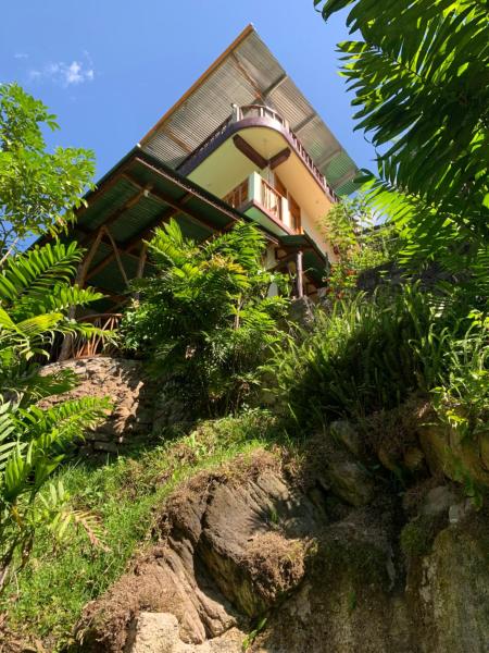 Hostal Xeabaj La Cascada, Buchen Sie  Tzununá Solola