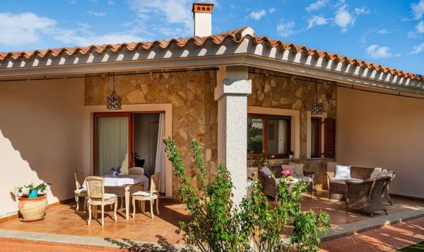Villa Luisa, Prenota  Monte Nai Costa Rei