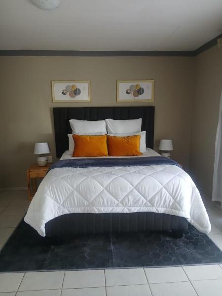 Nuday Guesthouse, Buchen Sie  Hotels in Limpopo mit Parkplatz, Parkplätze