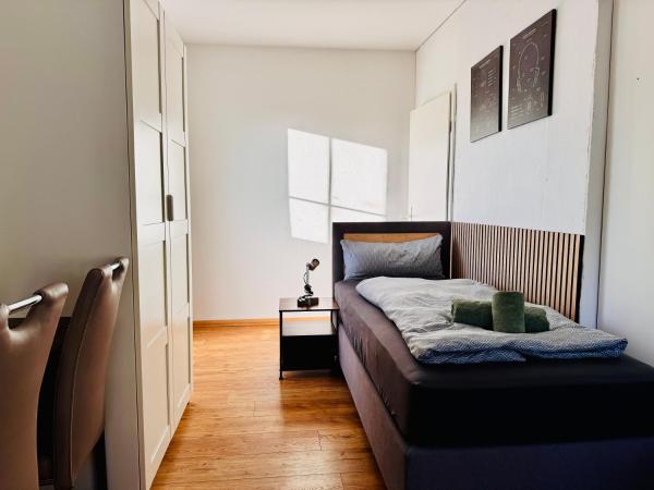 Residenz Sonne & Comfort mit 3 modernen 2-Schlafzimmer-Apartments für ihre Teams, Réserver  Mersebourg 