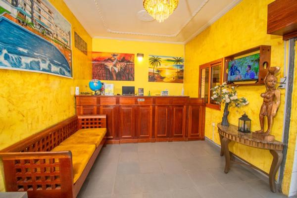 Résidence Hôtelière TAZ, Buchen Sie  Hotels in Kribi mit Parkplatz, Parkplätze