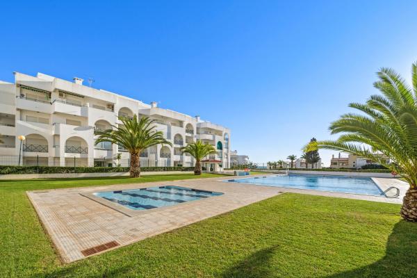 Apartamentos Vista Mar, Prenota  Hotel a Algarve con parcheggio, Parcheggio