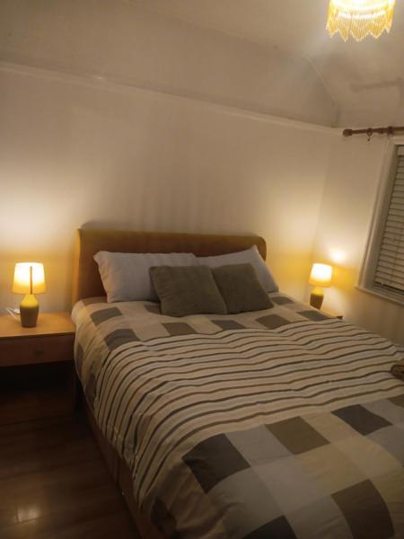 High Class Accommodations 30, Prenota  Moffat 
