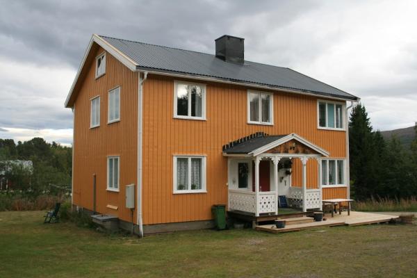 Apartment in Jäckvik, Villa Ilstad with sauna, Réserver Appartement Hôtels à Laponie avec parking, Parking