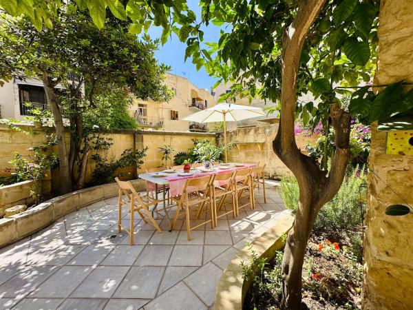Villa Josette by Haven and Keys Malta, Book  Tal-Għoqod Malta
