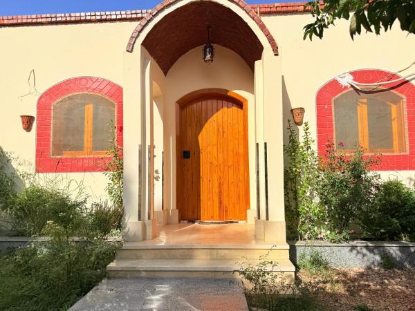 Upper Egypt Villa, Reserva ahora  Hoteles en Quena con aparcamiento, Aparcamiento