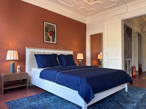 Bosphorus Villa Arnavutköy 5BR for 12 Guests, Prenota  Istanbul Regione di Marmara