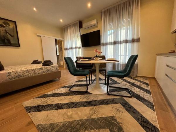 Valverde Apartments and Room, Prenota Appartamento Hotel a Veneto con parcheggio, Parcheggio