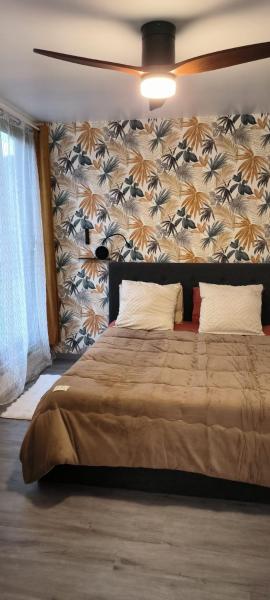 Domaine Mazarie, Reserva ahora  Hoteles en Cher con aparcamiento, Aparcamiento