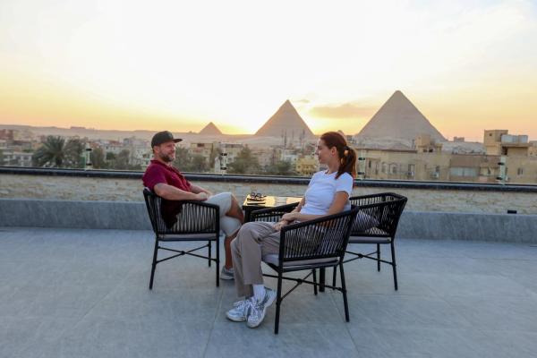 The SACRED ANGLE pyramids view, Prenota  Hotel a Cairo Governorate con parcheggio, Parcheggio