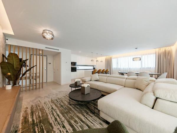 Luxury 4 Bed Villa with Sea Views in Eden Resort, Prenota  Mijas Costa del Sol