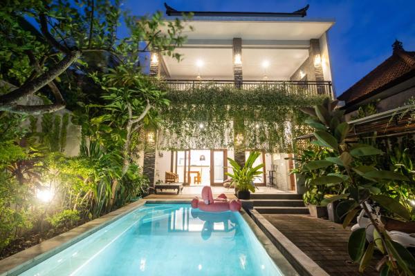 3BR Private Pool Galathe Villa-Canggu, Reserva ahora  Hoteles con piscina en Bali, Piscina