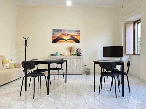 Alba Vesuviana B&B, Buchen Sie  Poggiomarino Kampanien