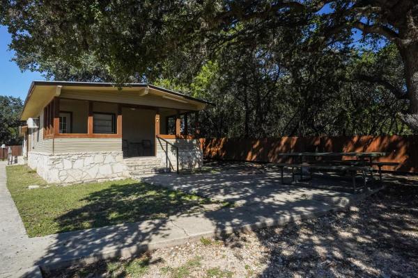 Cypress Villa #7, Buchen Sie  Concan Texas