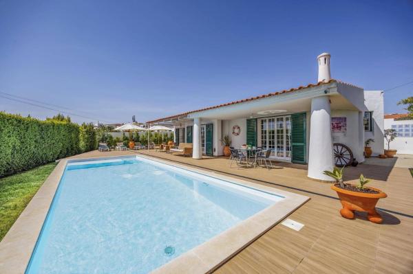 Villa Medicis by Villa Plus, Prenota  Hotel a Vale de Pedras con parcheggio, Parcheggio