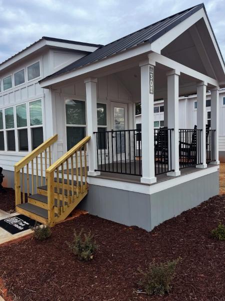 Carolina Camp Cedar, Buchen Sie  Pickens South Carolina