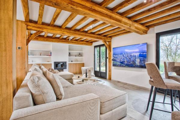 Luxurious 7-Bedroom Villa 10 Minutes from Deauville, Prenota   