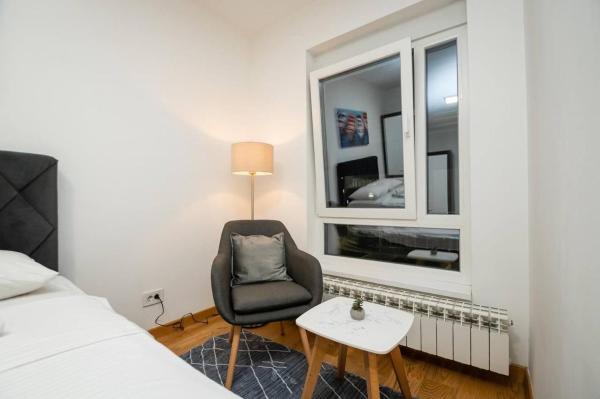 Heart of Belgrade, Buchen Sie  Hotels in Zentralserbien mit Parkplatz, Parkplätze