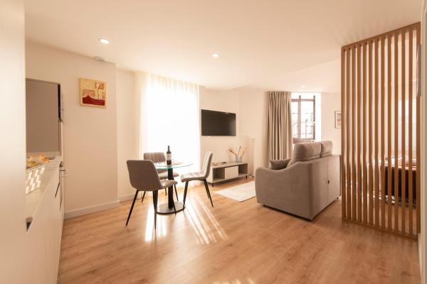 ALAIA ROOMS, Apartamentos Turísticos 0003, Prenota  Logroño La Rioja
