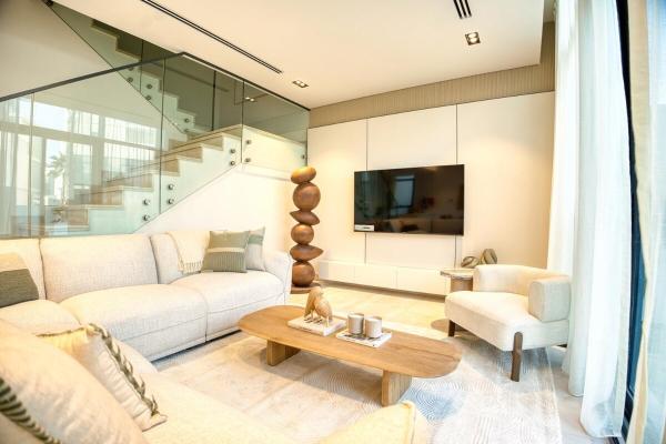 Luxury 3BR Villa with Maid Room & Private Beach Access, Reserva ahora  Ras al-Khaimah 