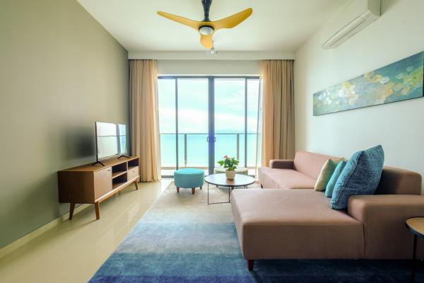 Penang Beachfront Seaview Residences, Reserva ahora  Hoteles con piscina en Penang, Piscina