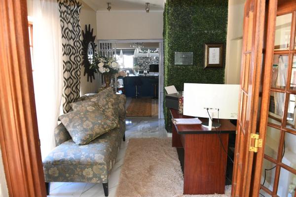 Jinaguesthouse and design, Prenota  Polokwane Pietersburg