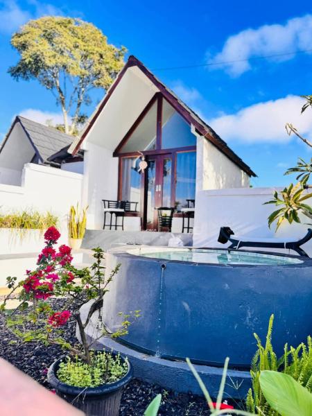 Savana Bali Glamping, Reserva ahora Camping Hoteles con piscina en Bangli, Piscina