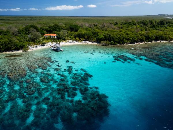 The Hacienda Beach Resort, Reserva ahora  Útila Honduras