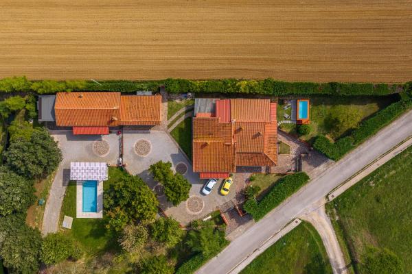 Villa Asia Deluxe, Buchen Sie  Castiglione del Lago 