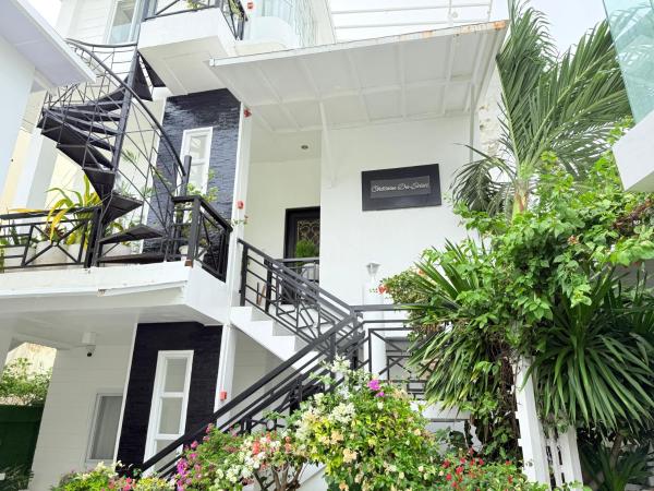 Chateau Du Soleil, Buchen Sie  Hotels mit Pool in Luzon, Schwimmbad