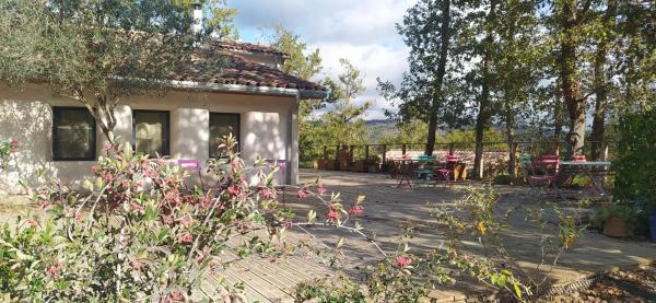 La Colline aux Oiseaux - Quatre chambres, Réserver  Fa Corbières