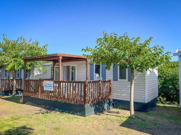 Holiday Home Duca Amedeo Camping Village by Interhome, Reserva ahora  Hoteles con piscina en Abruzos, Piscina