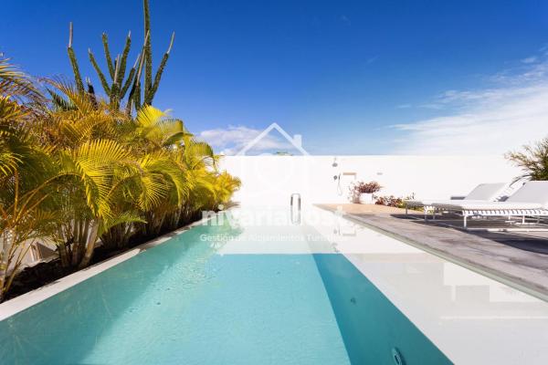 Villa Esperanza Costa Adeje, by Nivariahost, Buchen Sie  Hotels mit Pool in Teneriffa, Schwimmbad
