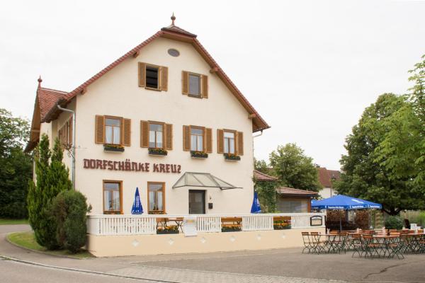 Dorfschänke Kreuz, Reserva ahora  Landensberg 