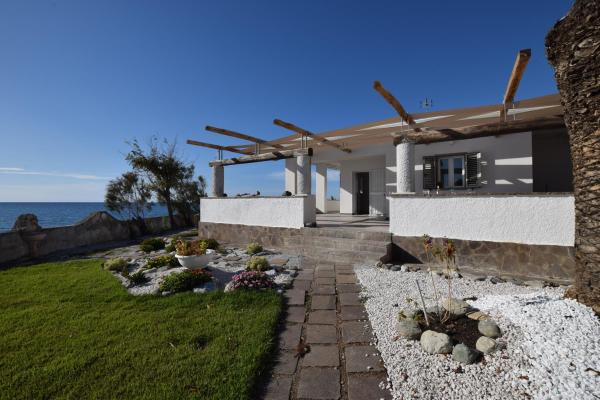 Villa Paola Caposuvero, Buchen Sie  Hotels in Gizzeria mit Parkplatz, Parkplätze
