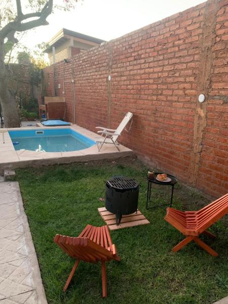 Cozy House Malbec Route piscina parrilla bici 2 dormitorios, Buchen Sie  Maipu Weinroute Mendoza