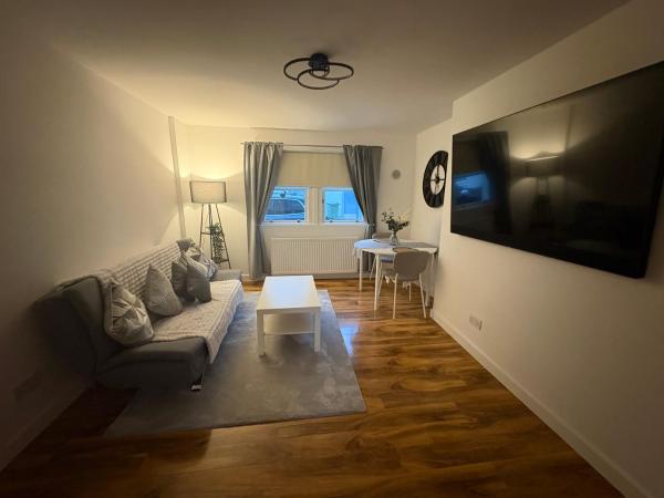 Premium Village Stay near Train & Loch, Reserva ahora  Lochwinnoch Escocia